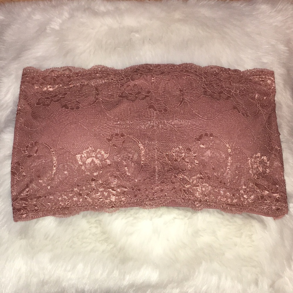 Seamless and Strapless Bandeau